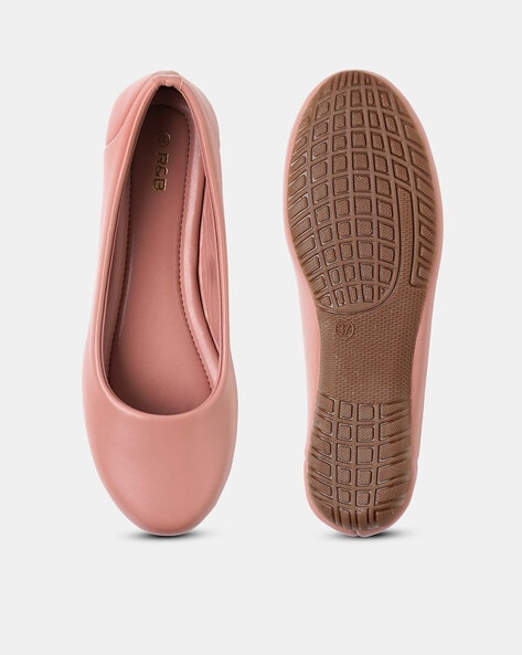 Nude round toe store shoes