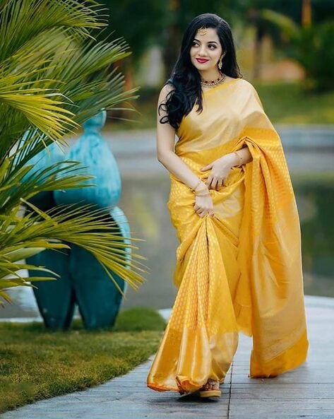 Buy Yellow Saree With Tie Dye Print and Embroidery Work, Indian Wedding  Mehendi Haldi Party Wear Saree, Trendy Indian Sarees Online in India - Etsy  | Yellow saree, Haldi outfits, Party wear sarees