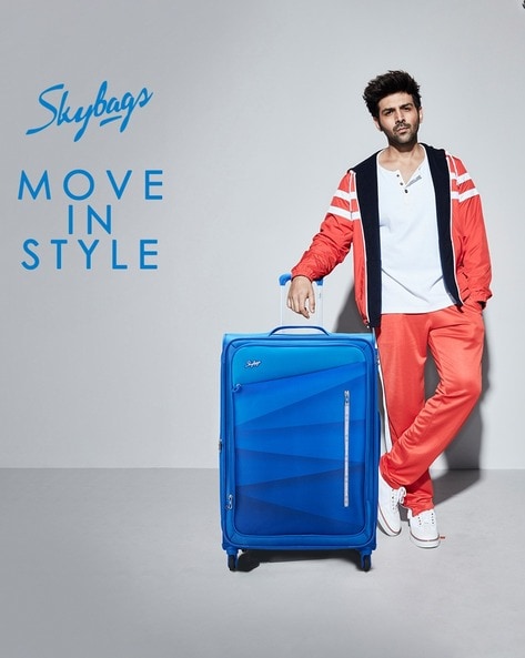 Skybags trolley best sale big size