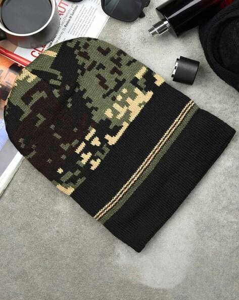 THE BRO CODE Men Knitted Beanie with Upturned Hem