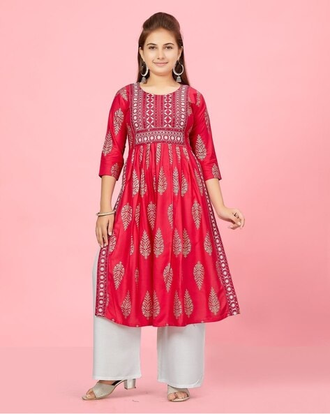 Discover more than 114 girls dress kurti