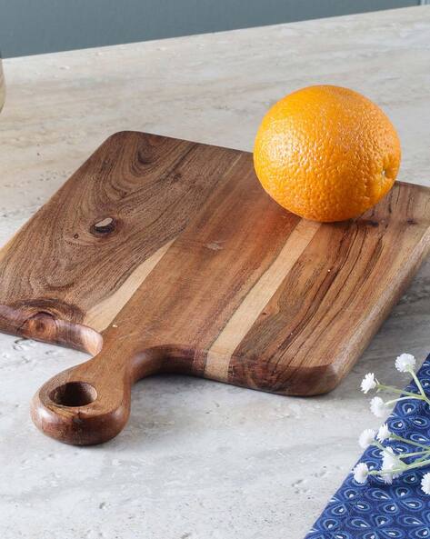 wooden chopping board