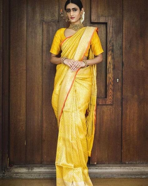 Buy Yellow Sarees for Women by Rangita Online | Ajio.com