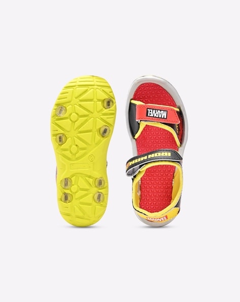 Boys discount marvel sandals