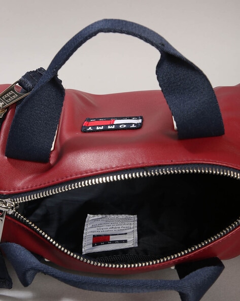 Tommy hilfiger discount weekend bag womens