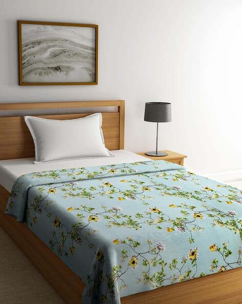 Cortina Eyelet Curtain Floral Print Single Blanket