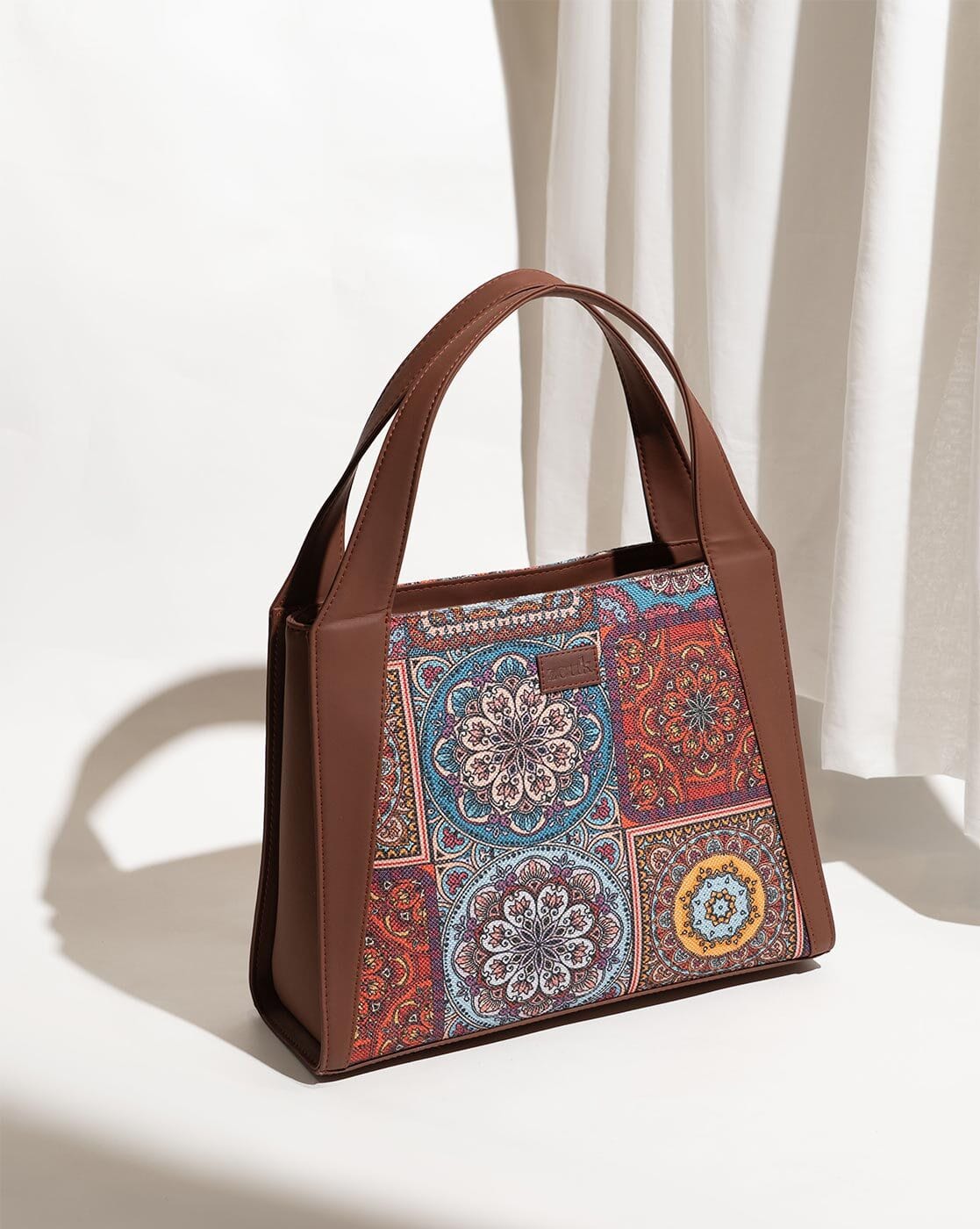 -1117Wx1400H-466591925-multi-