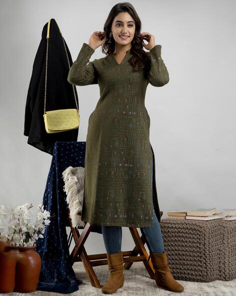 Front Slit Kurti,Latest Kurti Design : ट्रेंड में चल रही हैं ये वूमेंस ओपन  फ्रंट कुर्ती, जींस के साथ भी करेंगी सूट - wear these most popular front  slit kurti for women