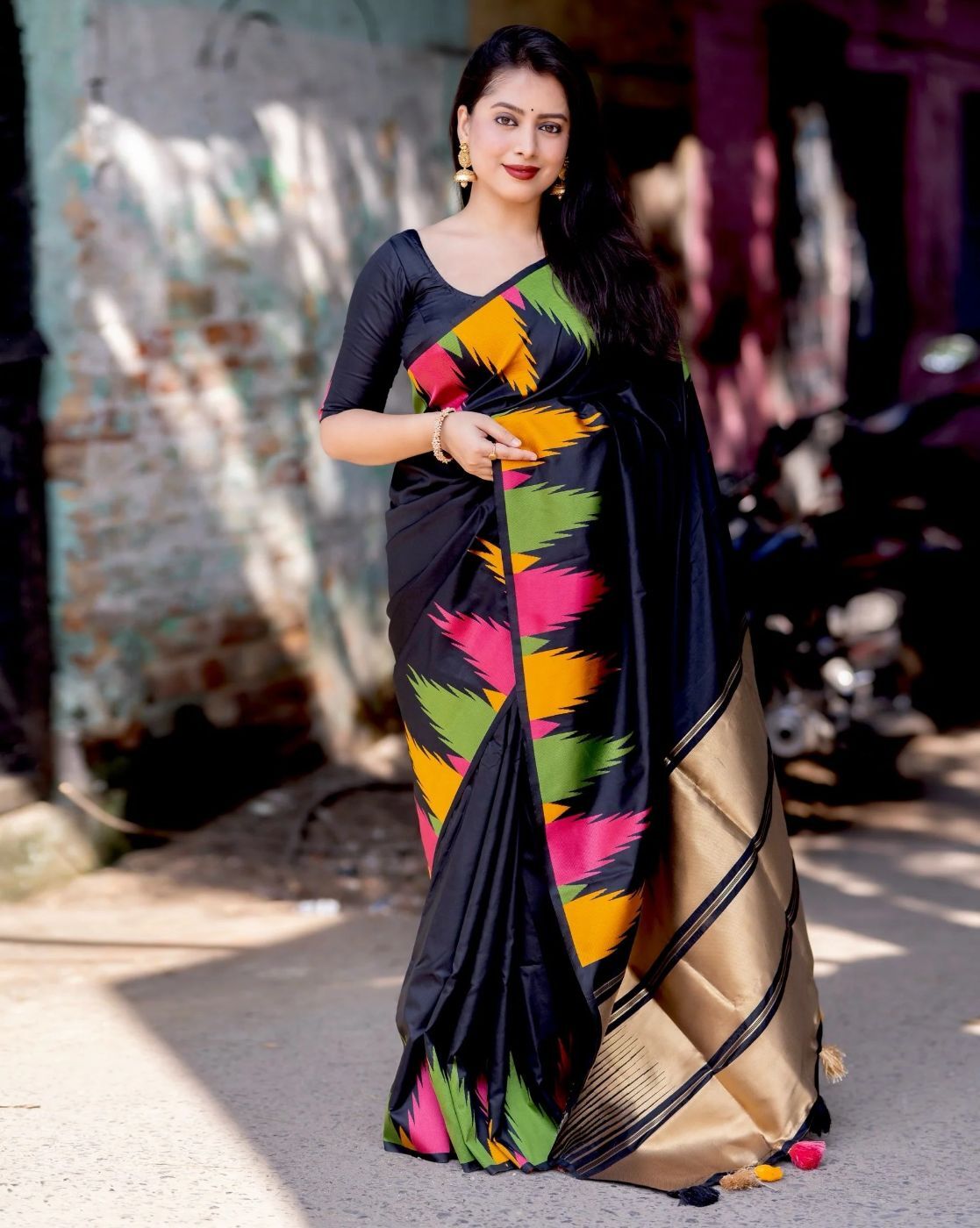 Black Satin Silk Saree With Blouse 268009