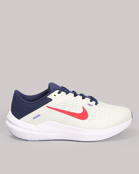 Nike 10 sale wide