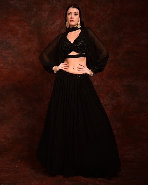 Party Wear Black Designer Lehenga With Velvet Blouse at Rs 4500 | डिज़ाइनर  लहंगा चोली in Chandigarh | ID: 23052207997