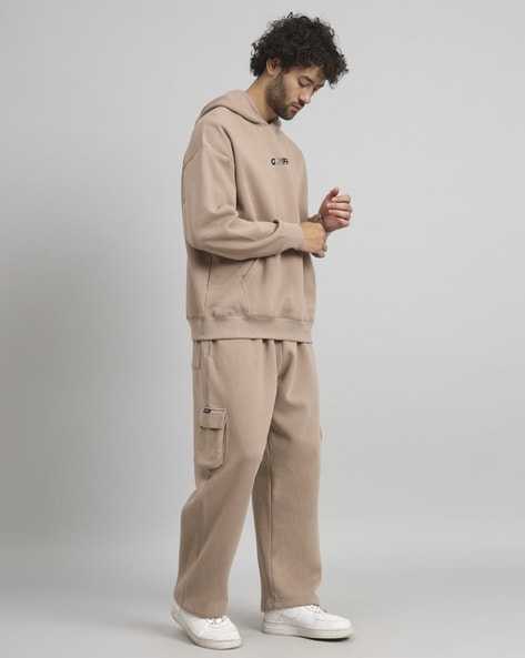 Loose on sale fit tracksuit