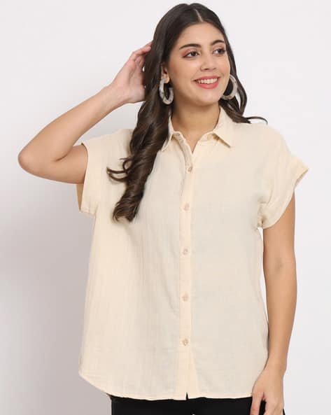 Women Relaxed Fit Shirt with Short Sleeves