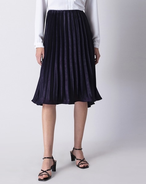 Pleated midi shop skirt online india