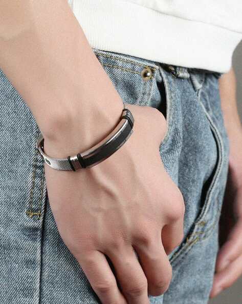 Why Do Guys Want A Strap Bracelets