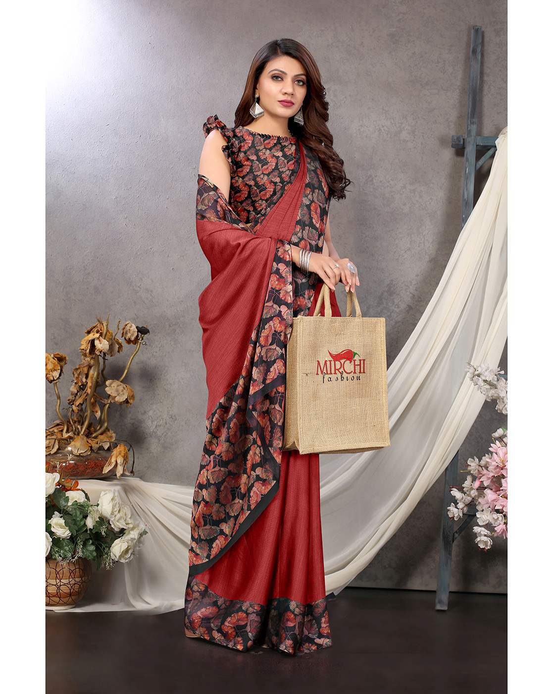 MIRCHI FASHION Women's Chiffon Floral Printed Saree with Blouse Piece  (39682-Beige, Black) : Amazon.in: Fashion