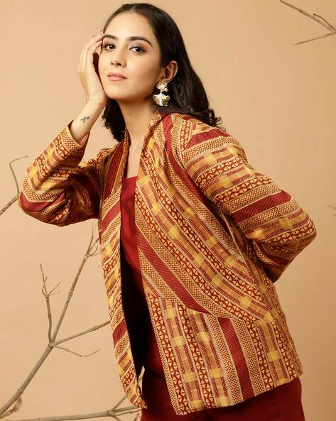 Buy online High Low Kurta With Jacket from Kurta Kurtis for Women by  Arjuban for ₹999 at 50% off | 2024 Limeroad.com