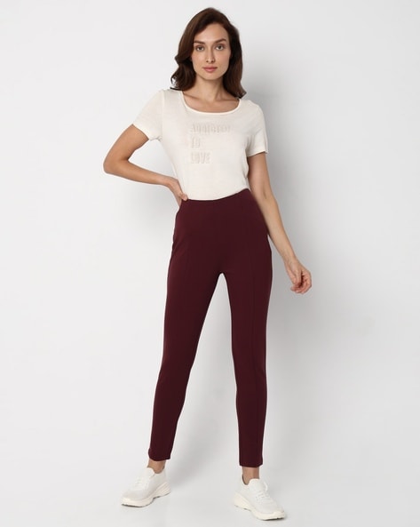 Maroon jeggings outlet outfit