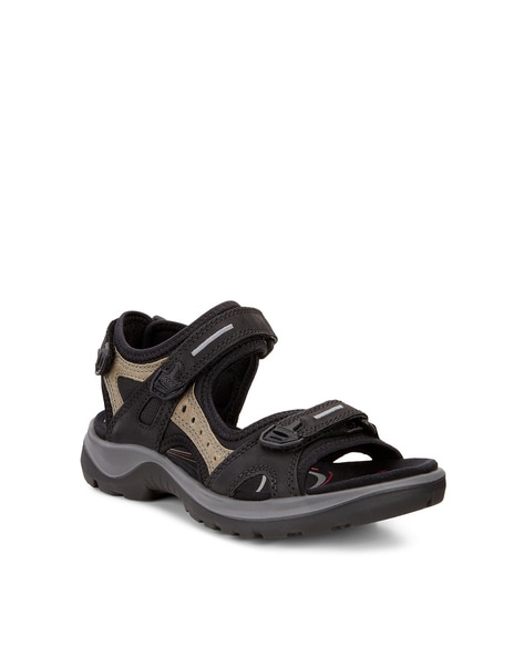 Ecco flat 2024 sandals