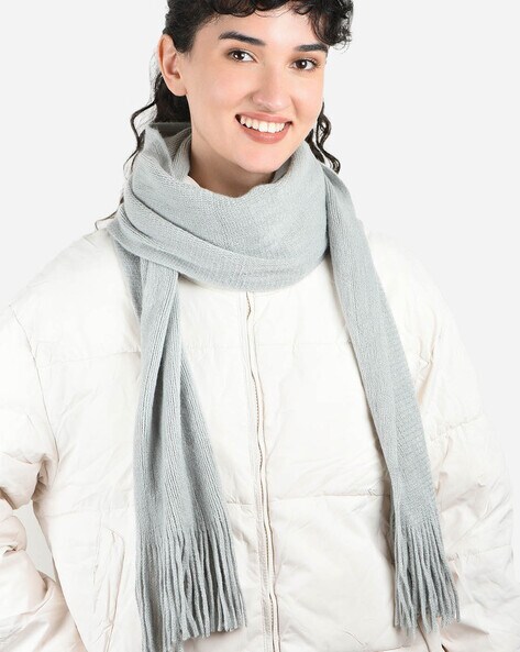Women Knitted Stole with Tassels Price in India