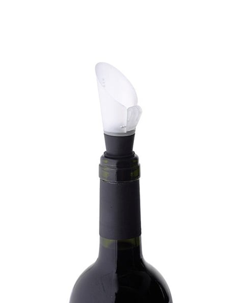 Wine Pourer With Plug