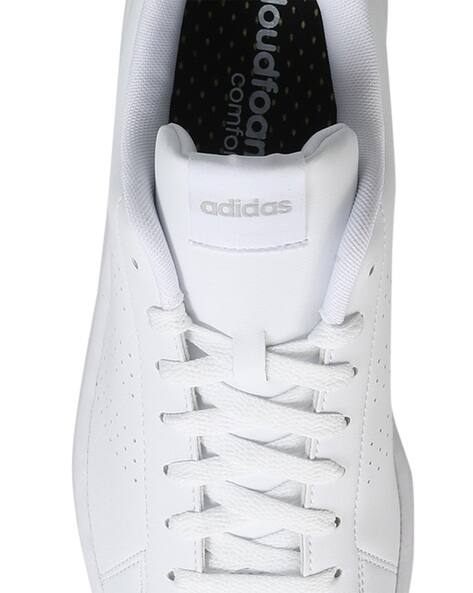 adidas advantage triple white