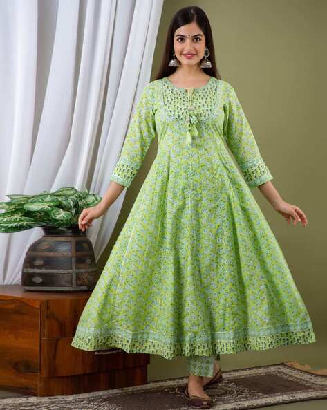 Women Paisley Print Anarkali Kurta Suit Set Price in India