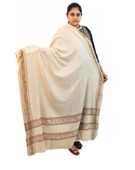 Women Woolen Shawl with Contrast Border Price in India