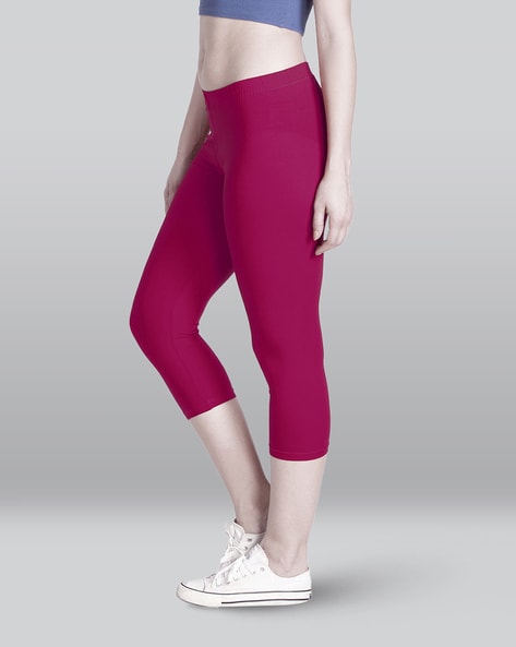 Amazon.com: H Hellisal Capri Leggings for Women High Waisted Knee Length  Shorts Pockets Yoga Summer Workout Light Gray S : Clothing, Shoes & Jewelry