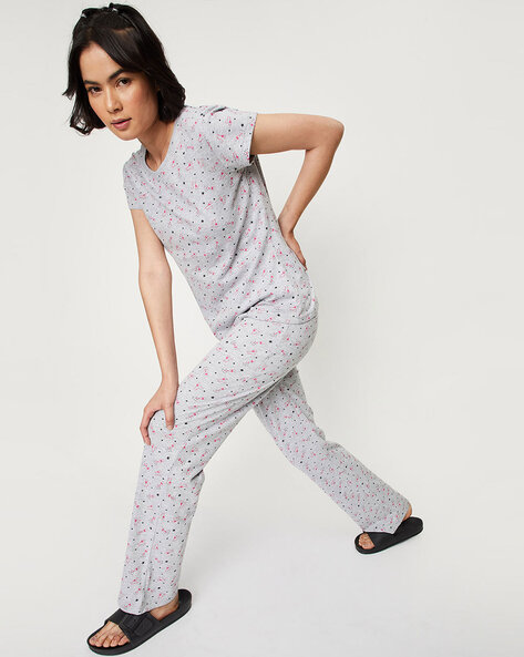 Max discount nightwear online