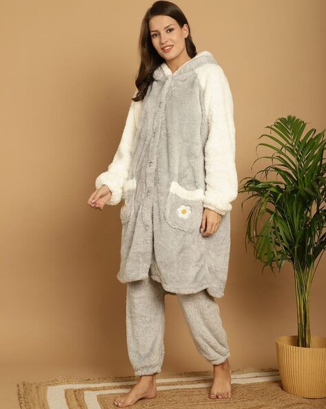 Woolen pyjama outlet