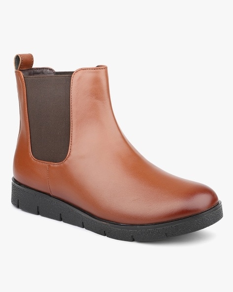 Womens round sale toe chelsea boots