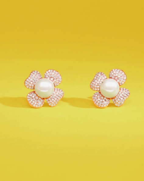 Buy PNG Jewellers 14k Floral Starlet Diamond Stud Earrings Online At Best  Price @ Tata CLiQ