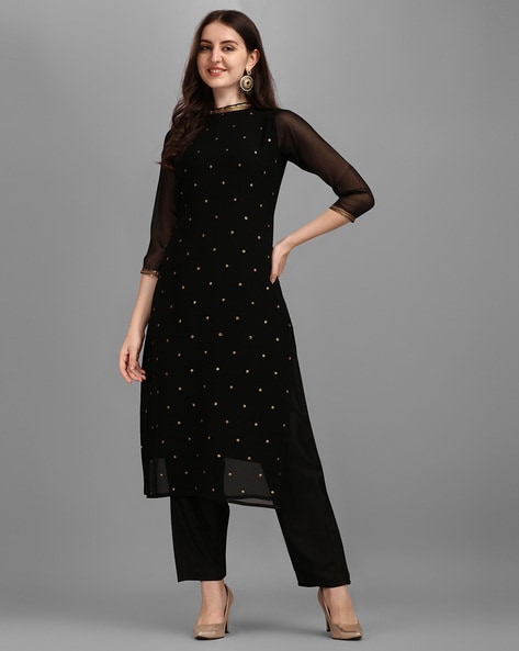 Women Embroidered Straight Kurta & Pants Set