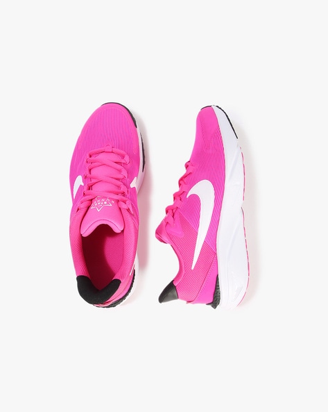 Pink nike shoes outlet for guys