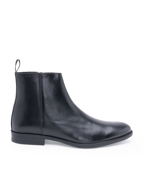 Men Ankle-Length Boots with Zip Closure