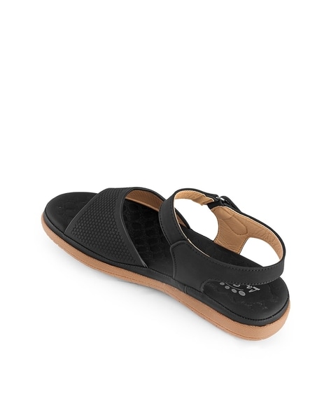 Buy Women Flat Sandals with Velcro Fastening Online at Best Prices in India  - JioMart.