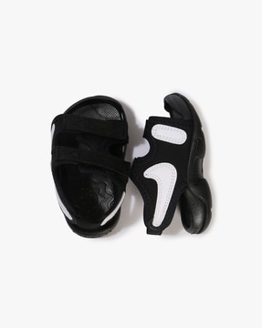 Nike discount velcro slides