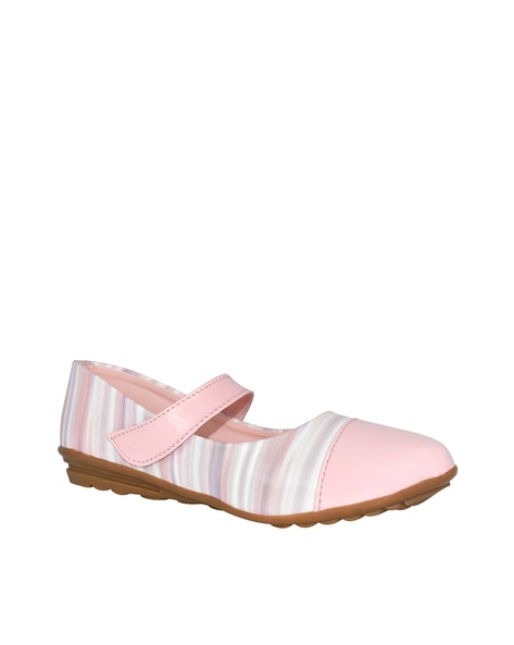 Buy Mochi Girls Pink Casual Sandals Online | SKU: 57-4977-24-30 – Mochi  Shoes
