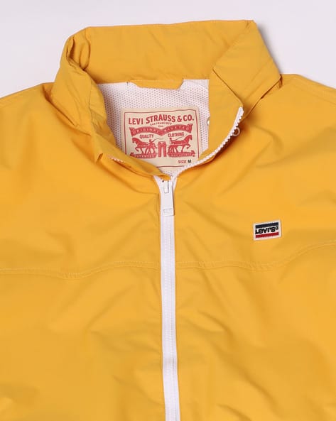 Buy Yellow Jackets & Coats for Men by LEVI'S Online | Ajio.com