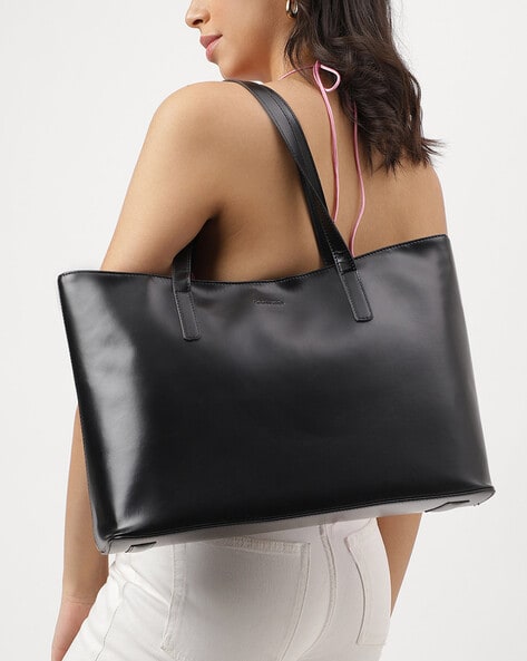 Fastrack store leather bag