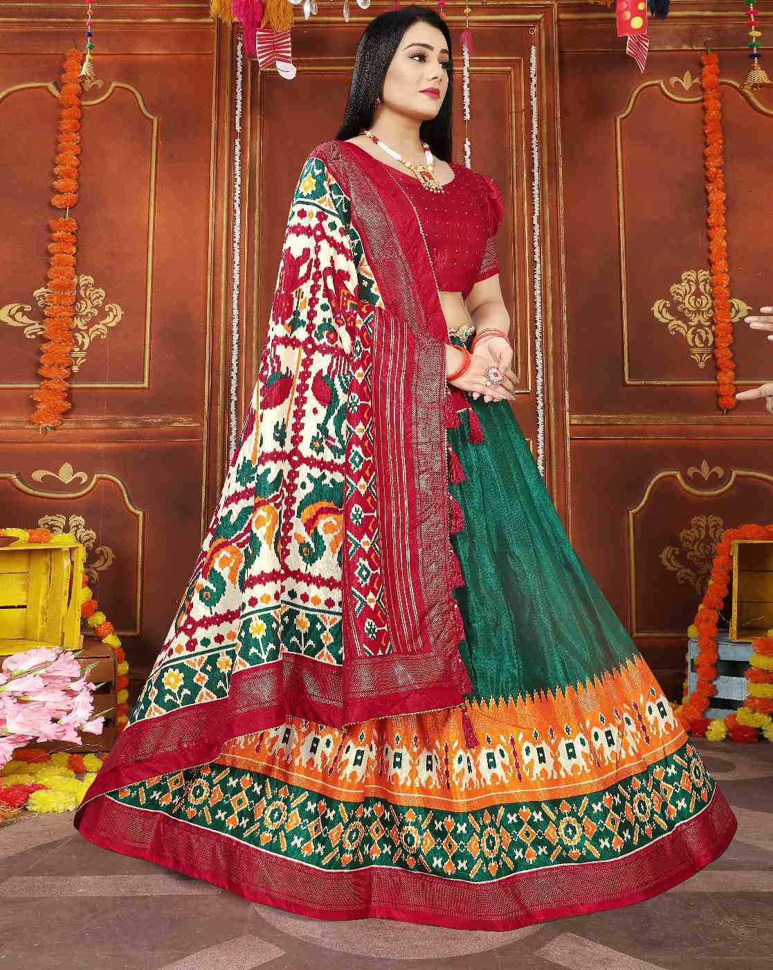 Buy leeza store Women's Green Bollywood Style Silk Blend Bandhani Printed  Zari And Sequins Embroidery Work Lehenga Choli With Dupatta - LZLHGBDN2- GREEN at Amazon.in