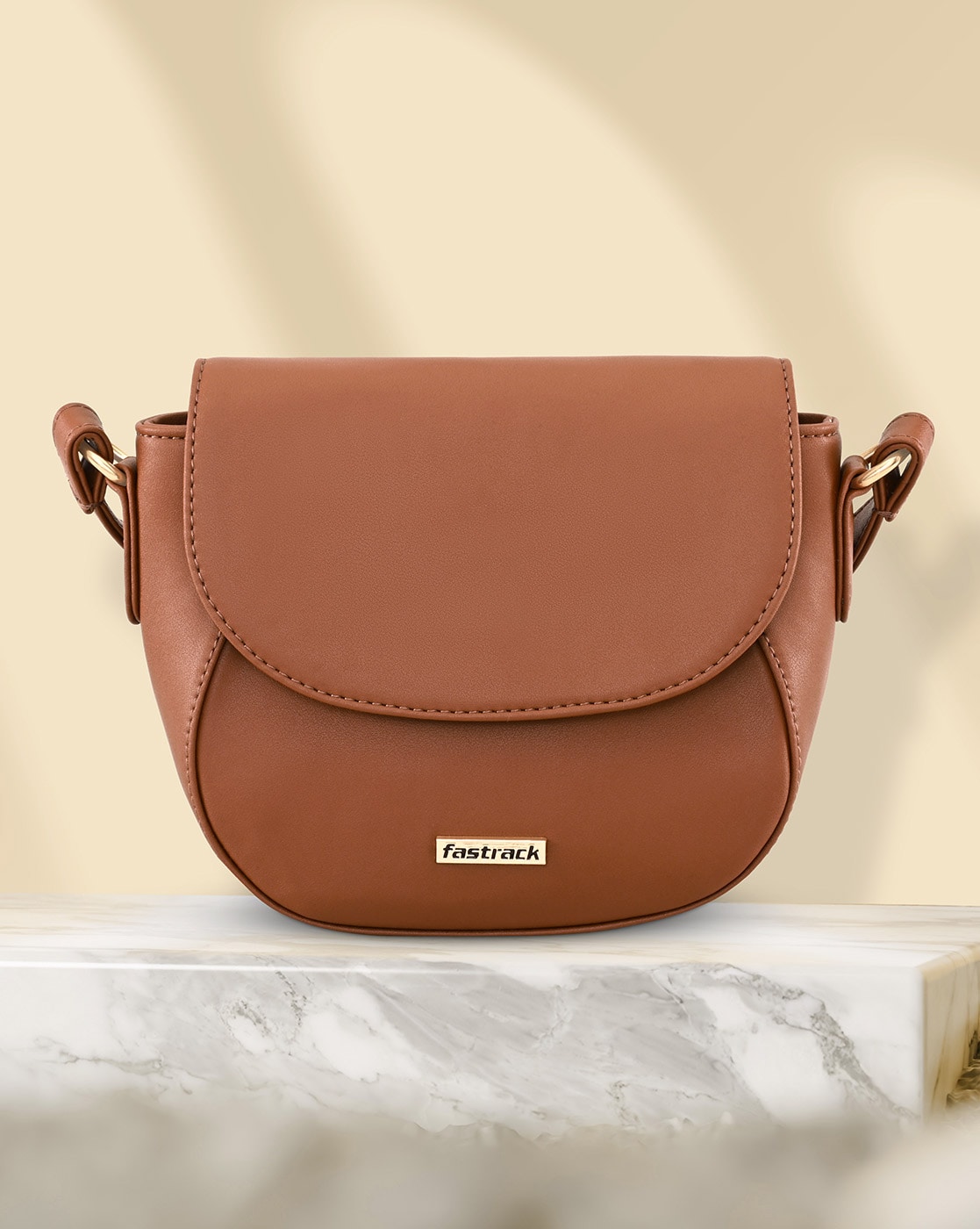 Buy Fastrack Pink Solid Medium Tote Handbag Online At Best Price @ Tata CLiQ