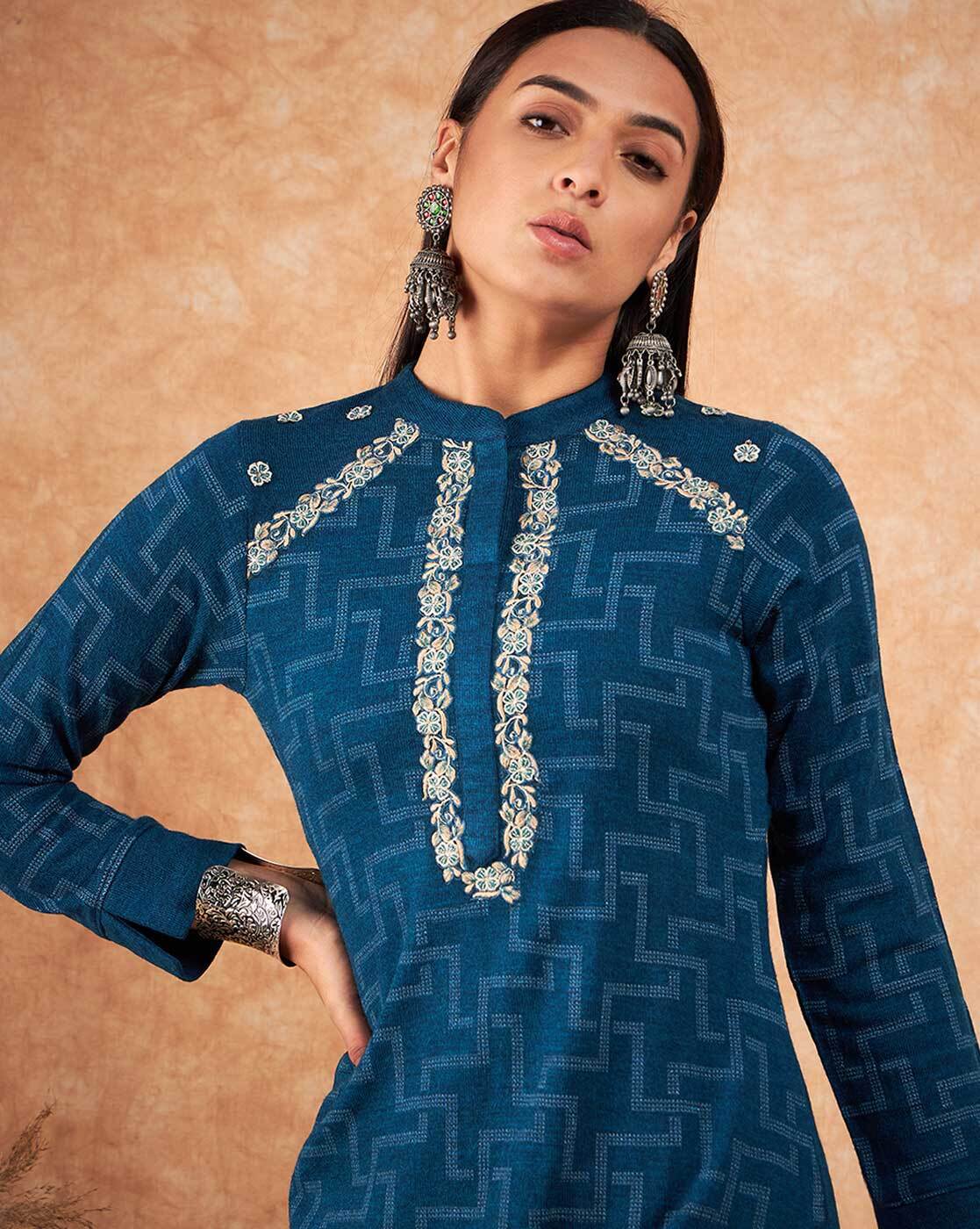 HK colours of fashion Women Blue & Brown Printed Panelled Velvet Kurta with  Trouser Set - Absolutely Desi