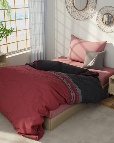 Buy Red & Black Blankets, Dohars & Quilts for Home & Kitchen by NAUTICA  Online