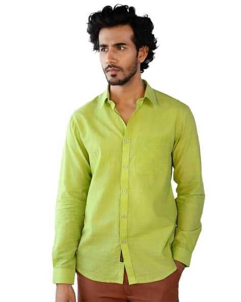 Spread Collar Shirt with Full Sleeves