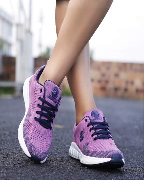 Women Lace-Up Sports Shoes
