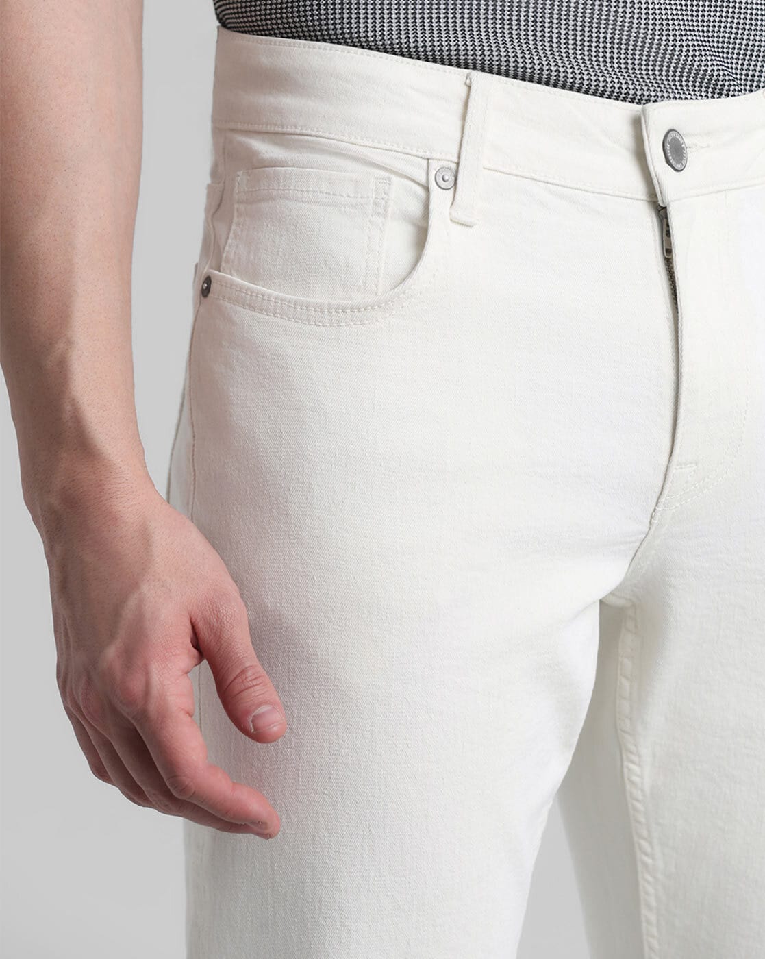 white jeans for men Archives - Men's Fashion & Lifestyle Blog | Trending  Outfit Ideas for Men - Louis Philippe Blog