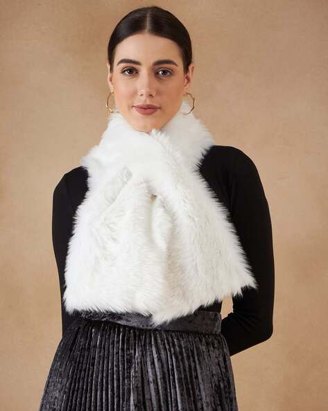 Faux Fur Cape Stole Price in India