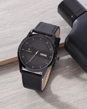 Black Dial Analogue Fashion Watch with Day Date Function For Men